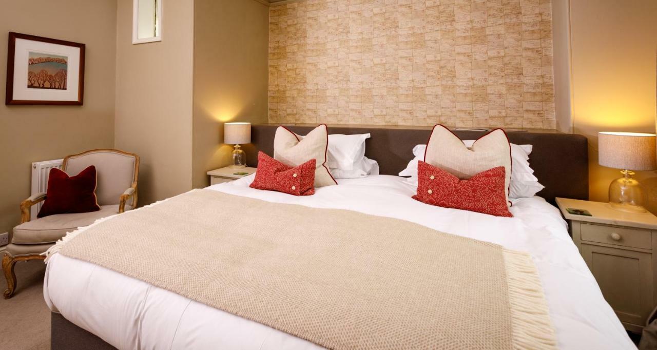 Trewornan Manor Bed and Breakfast Wadebridge Buitenkant foto